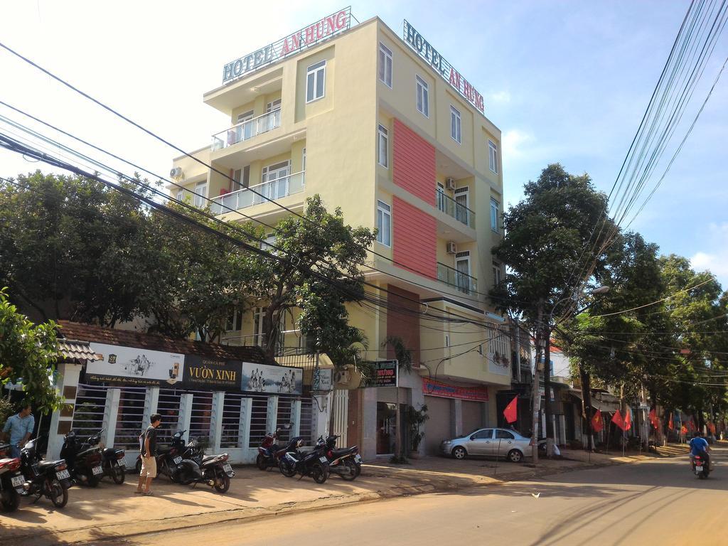 An Hung Hotel Buôn Ma Thuột Zewnętrze zdjęcie